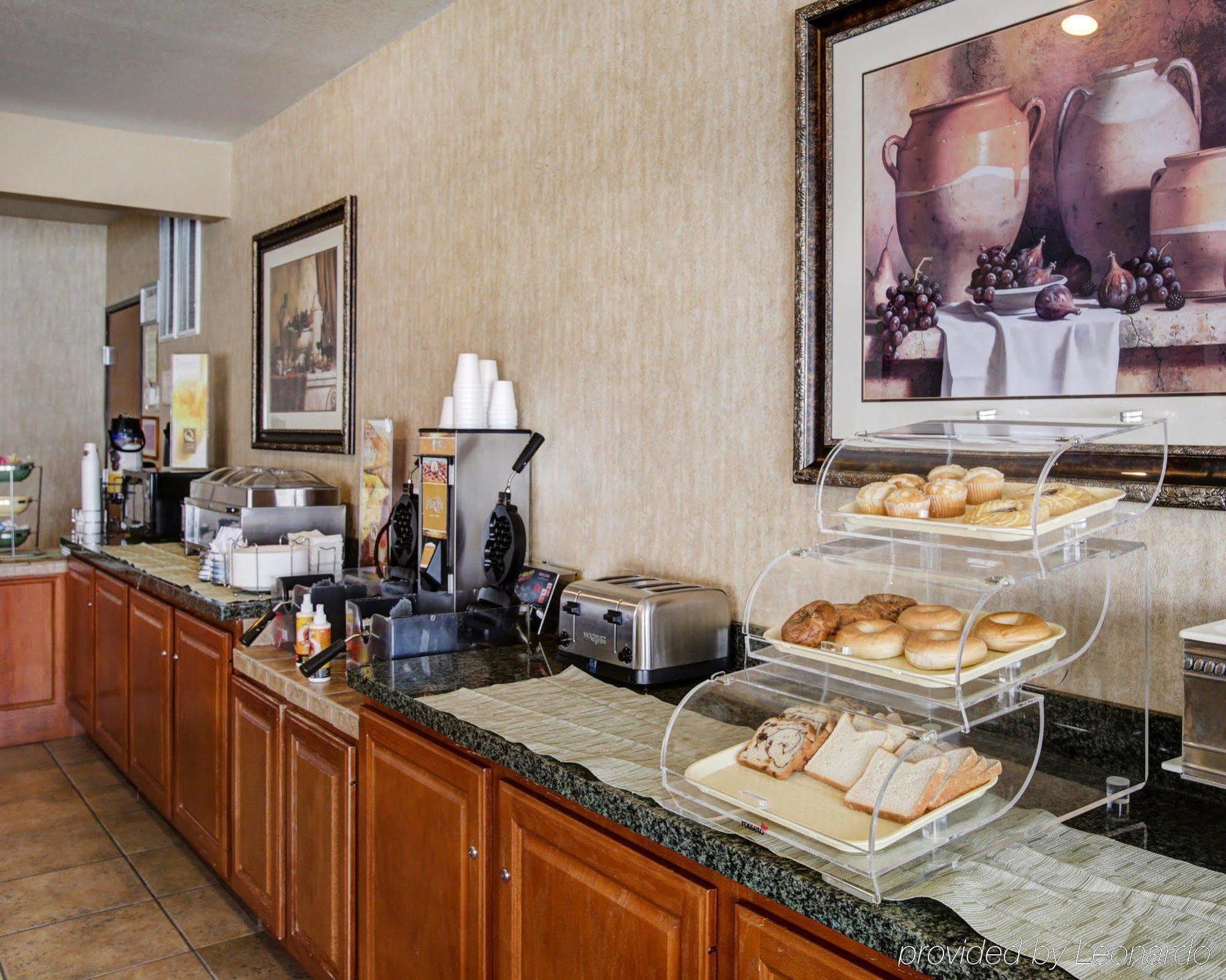 Wingate By Wyndham Tx Hotel 3*