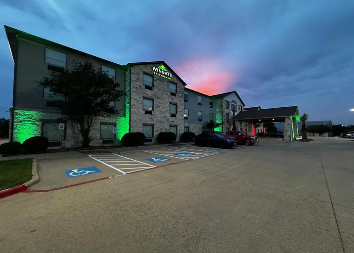 Wingate By Wyndham College Station Tx