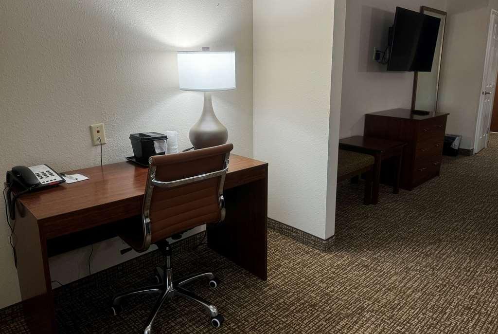 Wingate By Wyndham Tx Hotel 3*