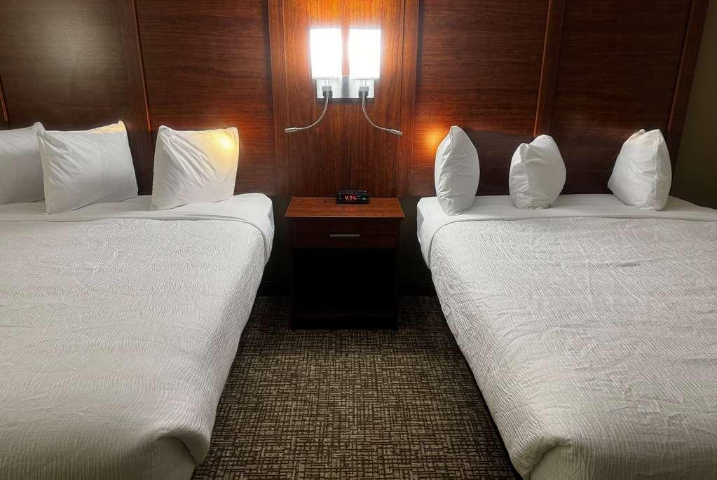 Wingate By Wyndham Tx Hotel 3*